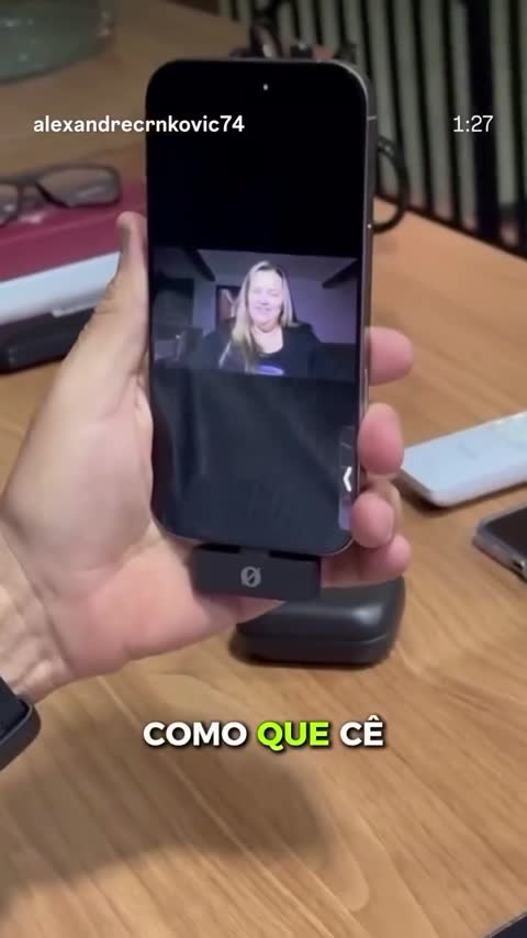 Frame do reel que registra a ligação da contemplação ao vivo